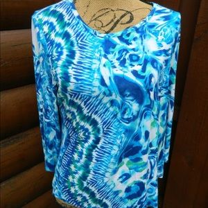 Chico’s beautiful blues top, Size 2